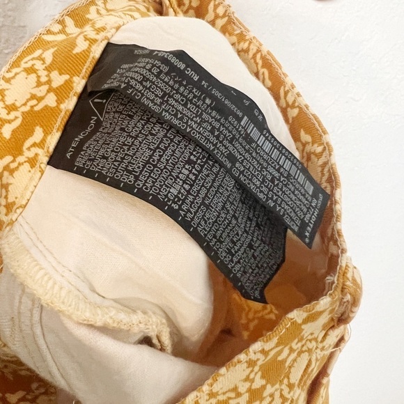 Zara The Dreed Flare in Abstract Floral Golden Denim Jeans - Picture 8 of 9